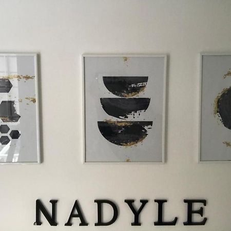 Nadyle House Hotel Naples Exterior photo